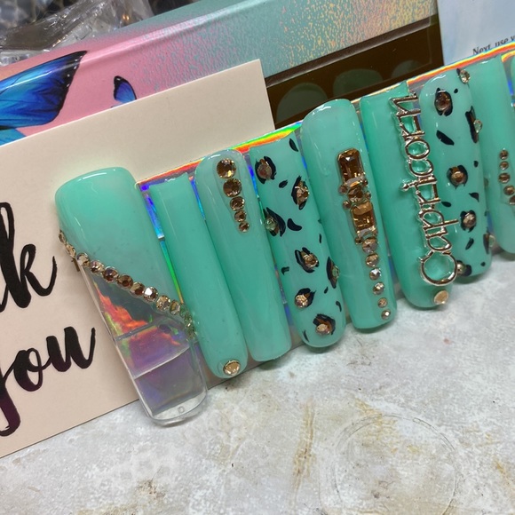 XL Teal Capricorn ♑️ Press-On Nails 🌸 - Picture 3 of 5